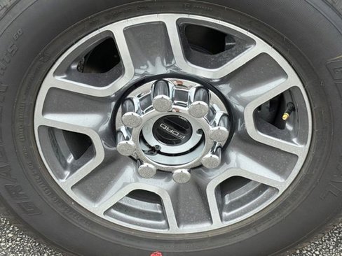 New 2025 Ford F250 XLT w/ F-250 >10K GVWR Package image 9
