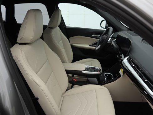 Used 2025 BMW X1 xDrive28i w/ Technology Package image 22