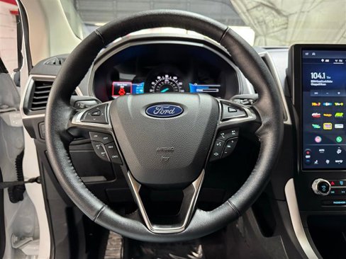 Used 2024 Ford Edge SEL image 19