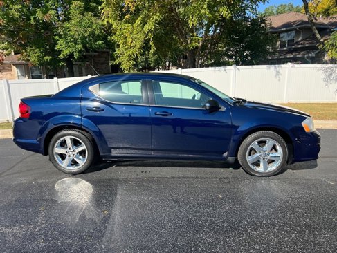 Used 2013 Dodge Avenger SXT w/ Cold Weather Group image 4