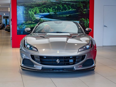 Used 2022 Ferrari Portofino M image 2