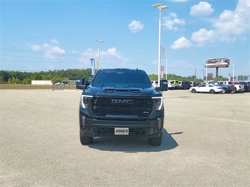 Used 2024 GMC Sierra 2500 AT4 w/ AT4 Premium Plus Package image 10
