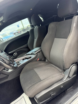 Used 2022 Dodge Challenger GT image 10