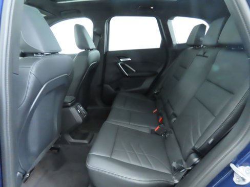 Used 2025 BMW X1 xDrive28i w/ Technology Package image 23