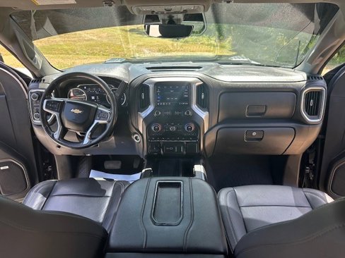 Used 2020 Chevrolet Silverado 2500 LTZ w/ LTZ Premium Package image 18