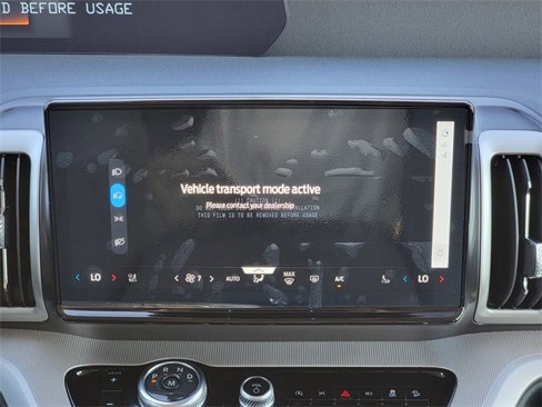 New 2025 Ford Expedition Active image 21