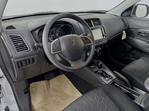New 2024 Mitsubishi Outlander Sport ES image 9