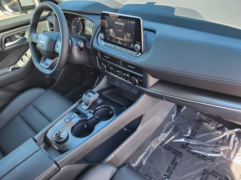 New 2026 Nissan Rogue SV image 16