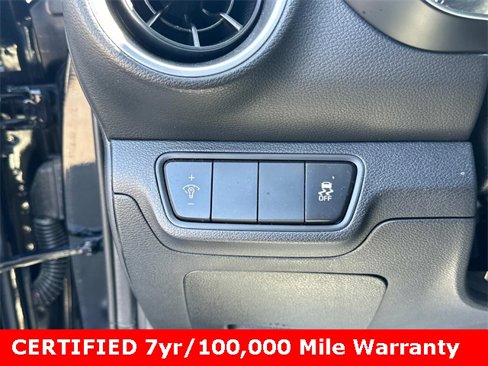 Used 2023 Kia Forte LXS image 21