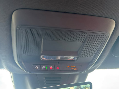 New 2025 Chevrolet Equinox EV RS w/ Active Safety Package 3 image 21