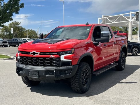Used 2024 Chevrolet Silverado 1500 ZR2 w/ ZR2 Bison Edition image 8