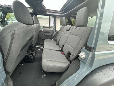 New 2025 Jeep Wrangler Unlimited Sport image 5