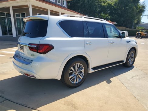 Used 2024 INFINITI QX80 Luxe image 9