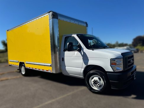 Used 2024 Ford E-350 and Econoline 350 Super Duty w/ Driver's Safety Package image 26