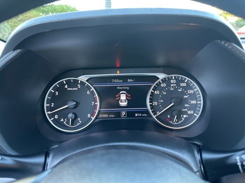 Used 2024 Nissan Sentra SV w/ Trunk Package image 33