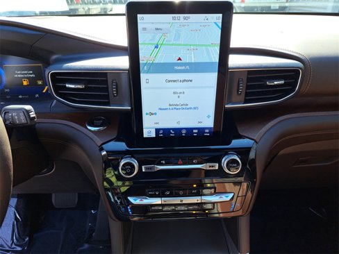Certified 2022 Ford Explorer King Ranch w/ Premium Technology Package image 20