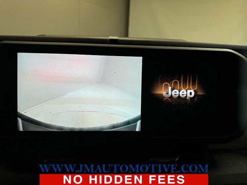 Used 2024 Jeep Wrangler Sport S image 29