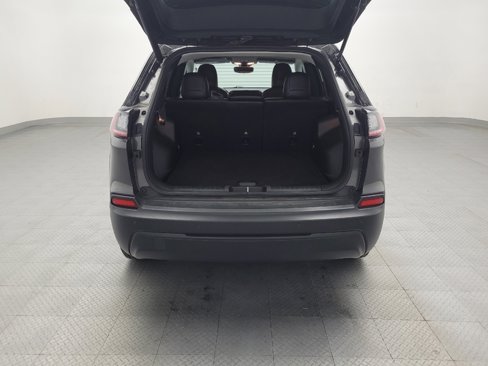 Used 2023 Jeep Cherokee Altitude Lux image 29