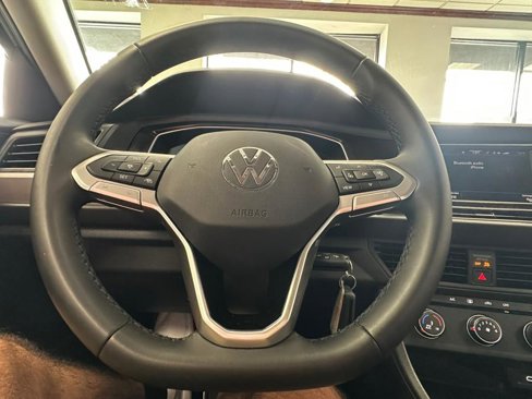 Used 2024 Volkswagen Jetta S image 35