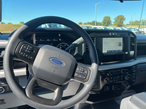 New 2026 Ford F350 XL image 9