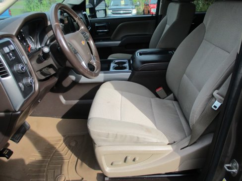 Used 2015 Chevrolet Silverado 2500 LT w/ Z71 Package, Off-Road image 11