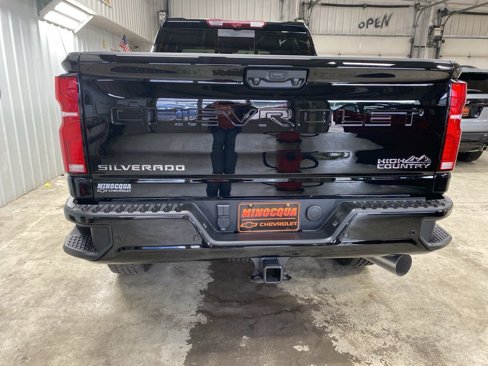 New 2025 Chevrolet Silverado 2500 High Country w/ High Country Premium Package image 7