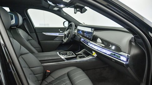 New 2026 BMW i7 eDrive50 w/ M Sport Package image 19