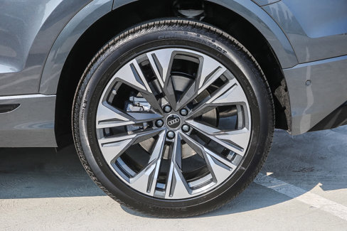 New 2025 Audi Q8 Premium Plus image 10