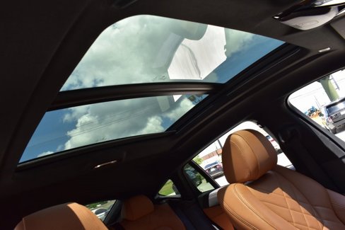 Used 2023 BMW X6 xDrive40i w/ M Sport Package image 21
