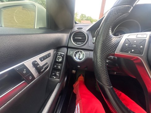 Used 2013 Mercedes-Benz C 300 4MATIC Sedan image 6