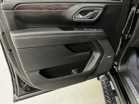 Used 2024 Chevrolet Tahoe Z71 image 28