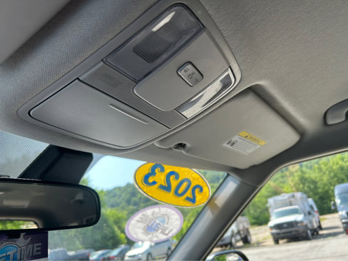 Used 2023 Kia Soul LX w/ LX Technology Package image 21