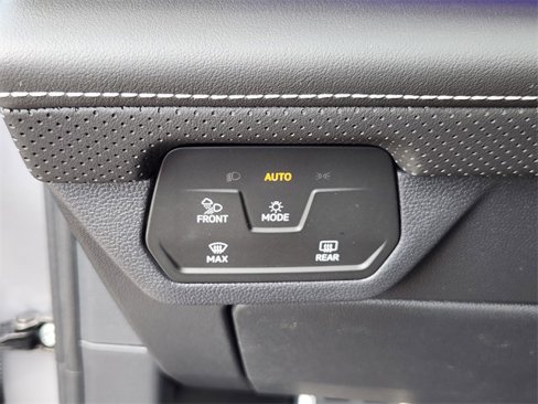 New 2025 Volkswagen Atlas SEL Premium R-Line image 21