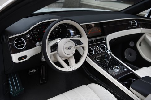 New 2025 Bentley Continental GT Speed image 12