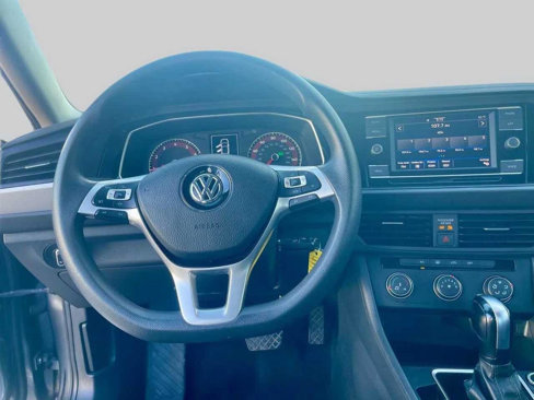 Used 2021 Volkswagen Jetta S image 40
