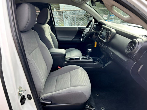 Used 2020 Toyota Tacoma SR w/ SX Package image 14