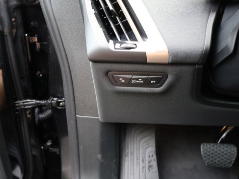 New 2026 BMW iX xDrive45 image 39
