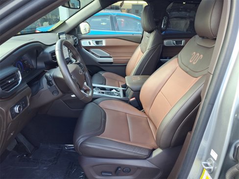 Certified 2022 Ford Explorer King Ranch w/ Premium Technology Package image 12