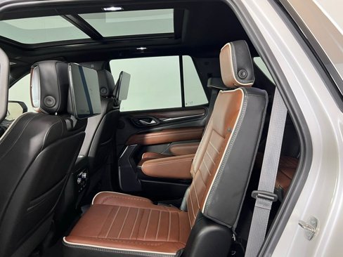 Used 2024 GMC Yukon Denali Ultimate image 30