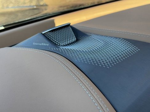 New 2025 Aston Martin DBX 707 image 22
