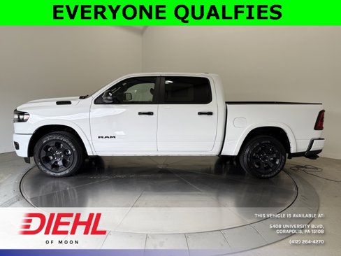 New 2026 RAM 1500 4x4 Crew Cab image 4