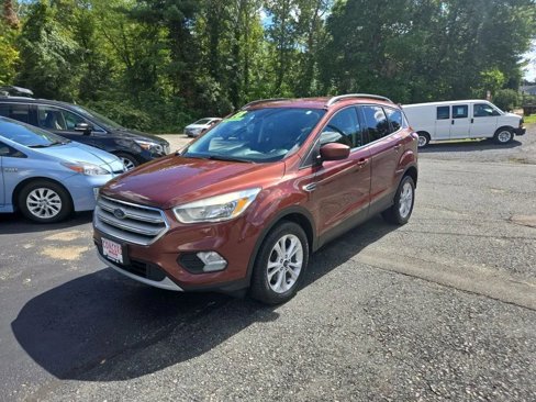 Used 2018 Ford Escape SE image 5