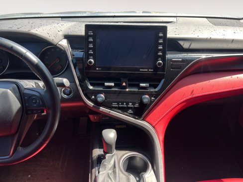 Used 2023 Toyota Camry XSE image 11