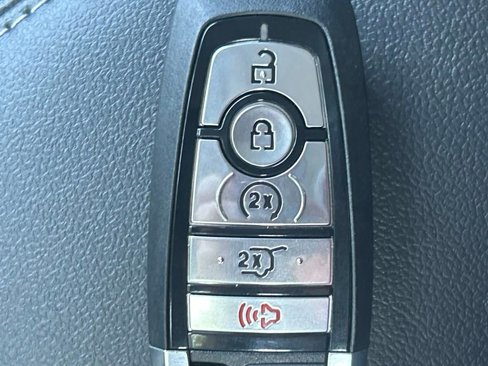 New 2024 Ford Escape SE w/ PHEV Premium Package image 21