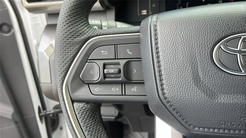 New 2025 Toyota Tacoma SR5 image 9