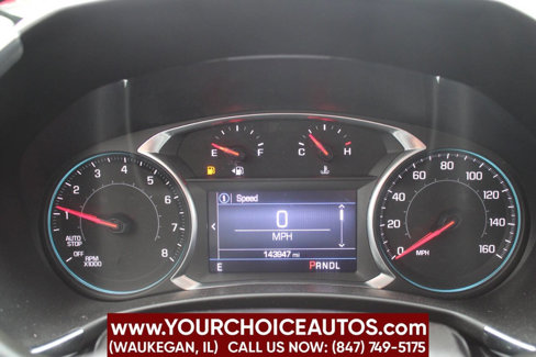 Used 2022 Chevrolet Equinox LT w/ Driver Convenience Package image 21
