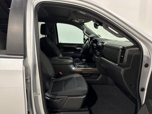 Used 2022 Chevrolet Silverado 1500 RST image 23