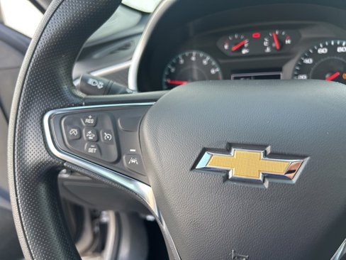 Used 2023 Chevrolet Malibu LS image 21