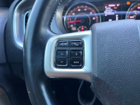 Used 2014 Dodge Charger SE w/ Connectivity Group image 13
