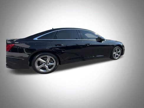 Used 2024 Audi A6 Premium Plus image 9